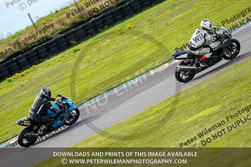 anglesey no limits trackday;anglesey photographs;anglesey trackday photographs;enduro digital images;event digital images;eventdigitalimages;no limits trackdays;peter wileman photography;racing digital images;trac mon;trackday digital images;trackday photos;ty croes